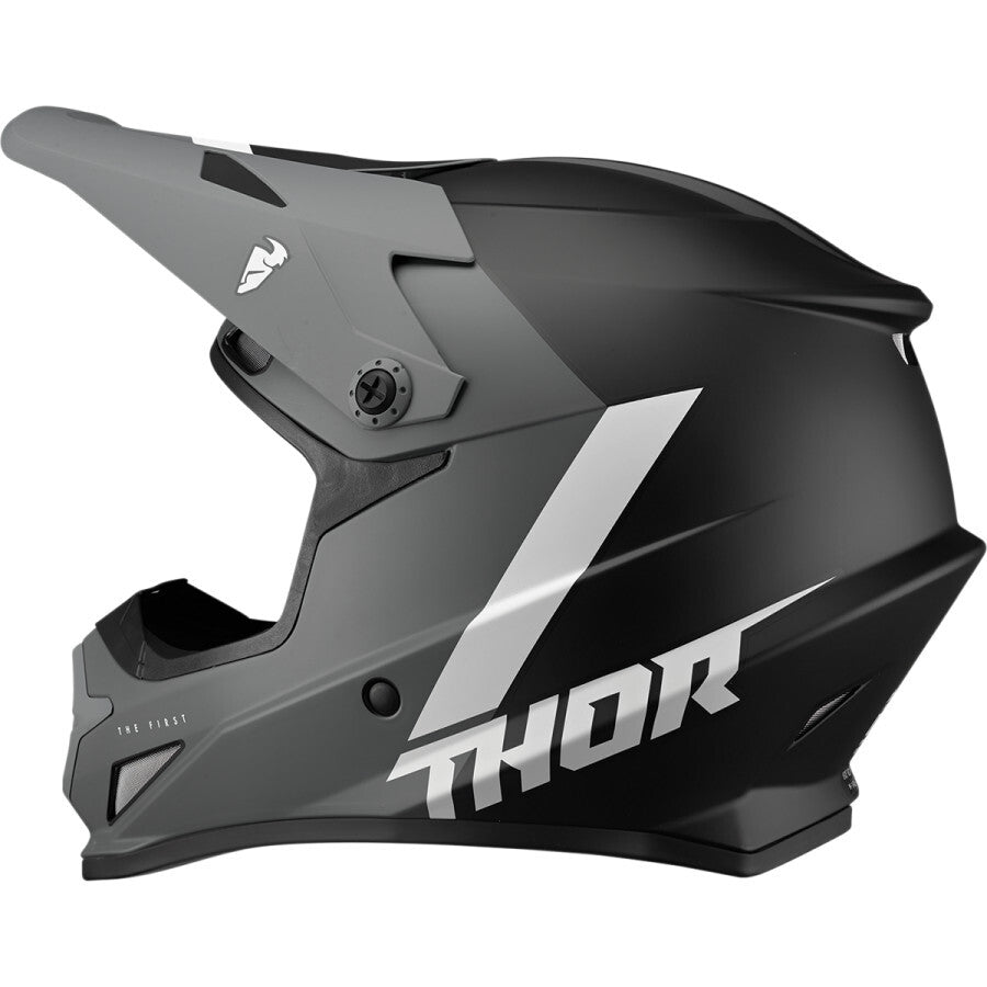 Thor 2023 Sector Chev Grey/Black Helmet