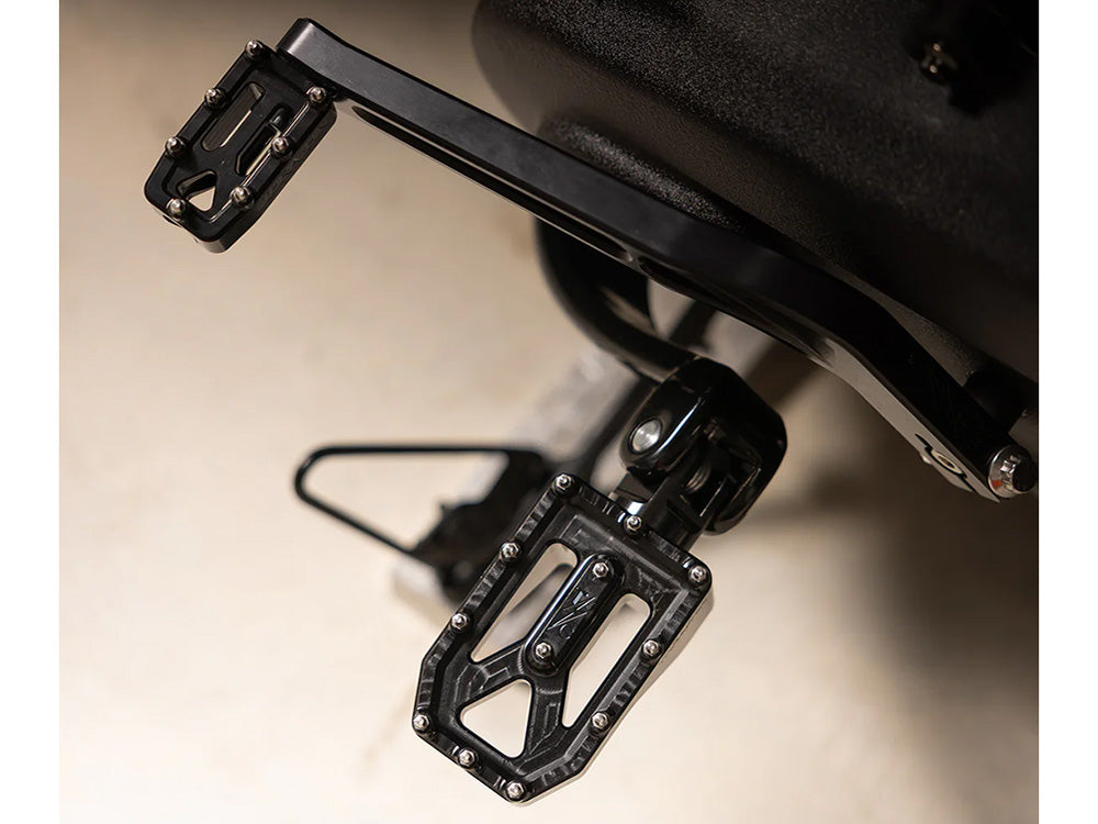 Thrashin Supply TS-TSC-2022-1-SF Aggressor Front Rider Footpegs Black for Harley-Davidson Softail 18-Up