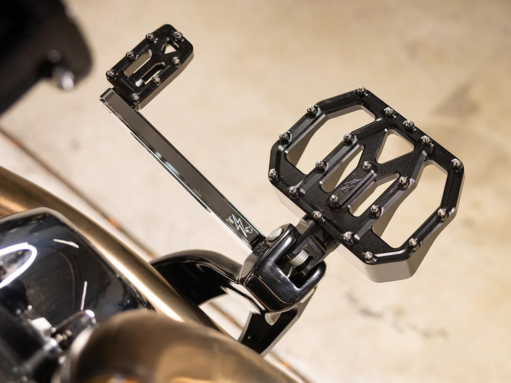 Thrashin Supply TS-TSC-2031-1-SF Aggressor Front Rider Mini Floorboards Black for Harley-Davidson Softail 18-Up