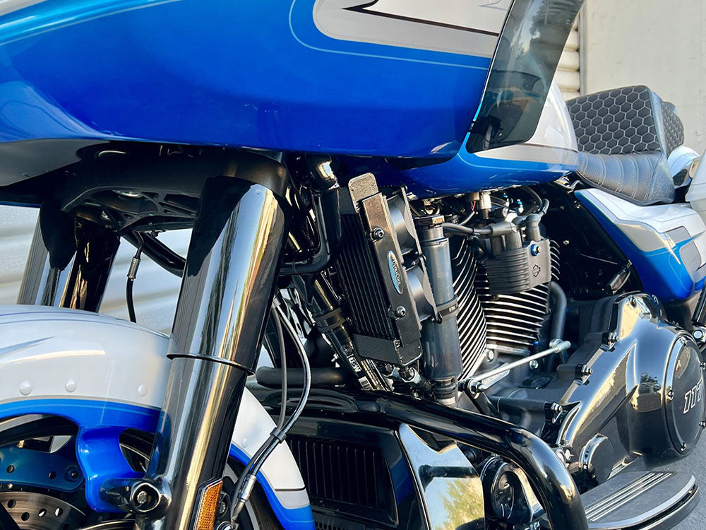 UltraCool UC-SMT8-8N Fan Assisted Side Mount Oil Cooler Kit Gloss Black for Harley-Davidson CVO Touring 23-Up/Street Glide/Road Glide 24-Up/Touring 25-Up