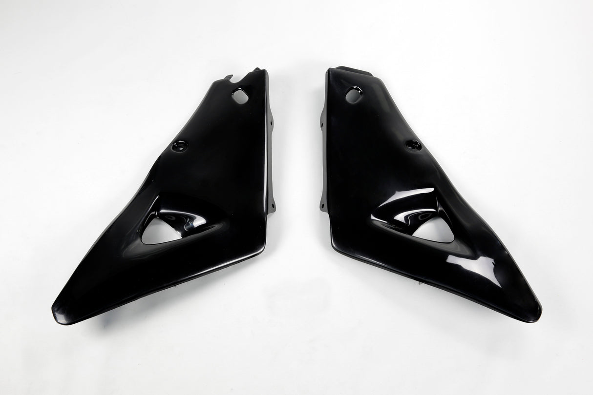 UFO Upper Radiator Shrouds Black for Husqvarna CR125/CR250 00-03 & 2005/WR125/WR250 2005