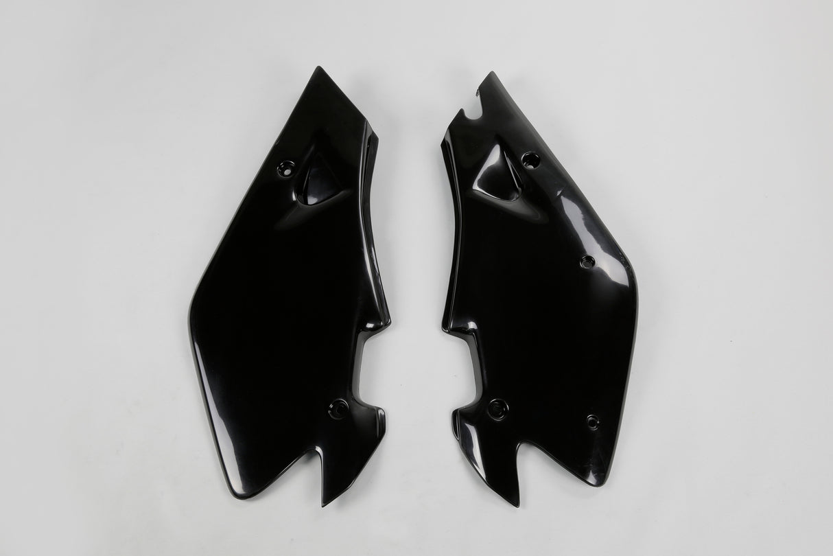 UFO Side Panels Black for Husqvarna CR125/CR250/CR360 00-03