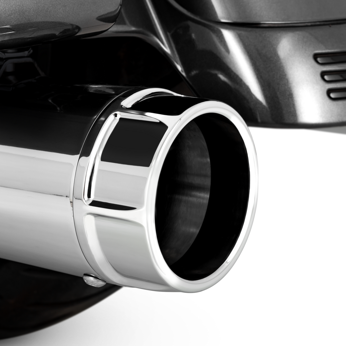 Vance & Hines V16673 Torquer 450 Slip-Ons Mufflers Chrome for H-D Touring Models 95-16