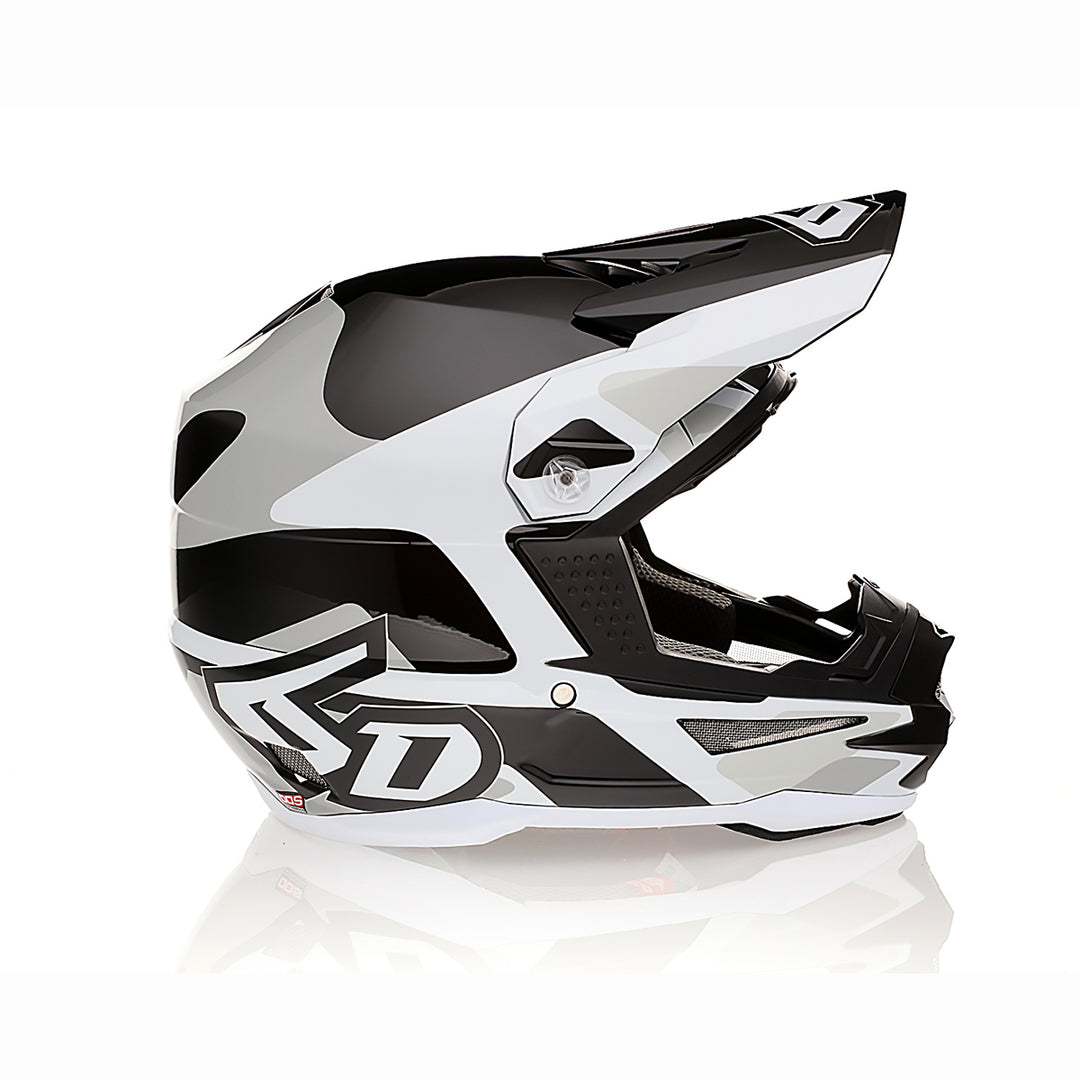 6D ATR-1 Apex White Helmet