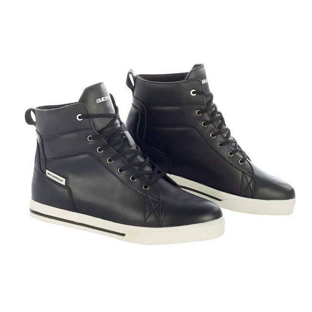 Bering Indy Black/White Boots BBO439T42 [INTERNAL]