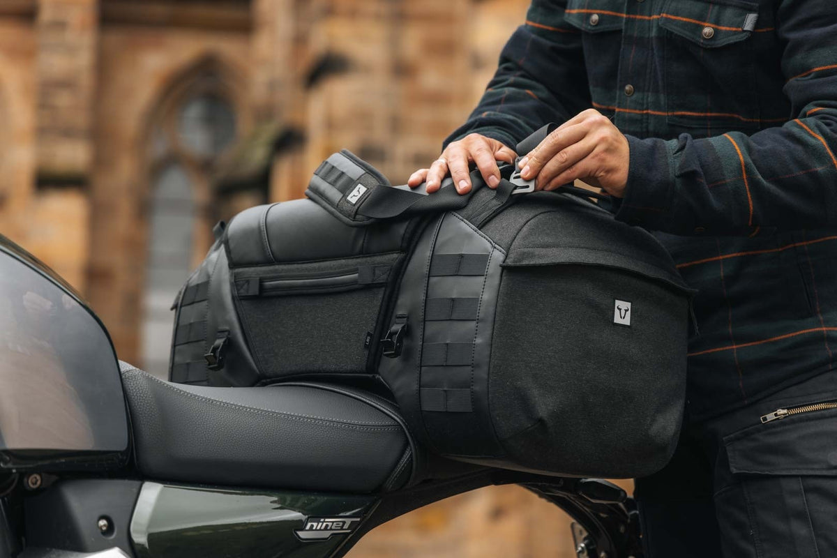 SW-Motech SW-BCHTA0040620000 Legend Gear LR4 Black 18-25L Tail Bag