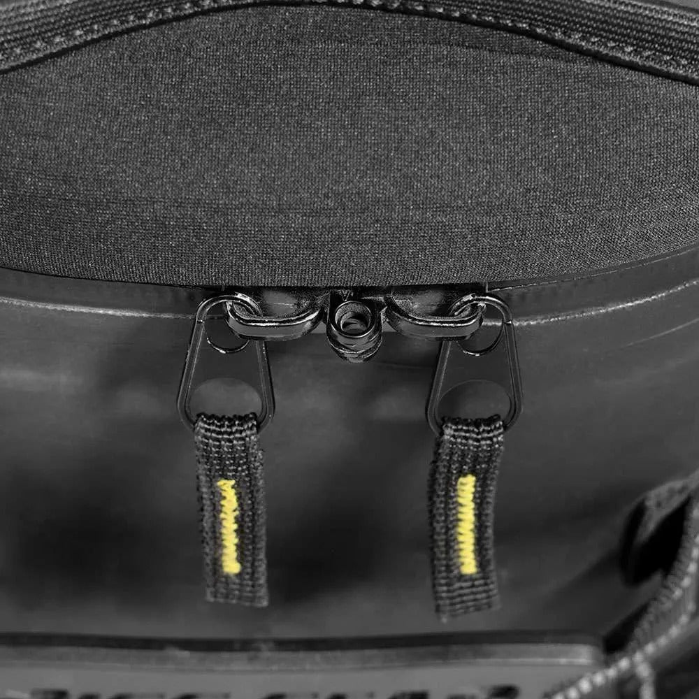 Nelson-Rigg SE-4008 Hurricane Adventure Tankbag 8L