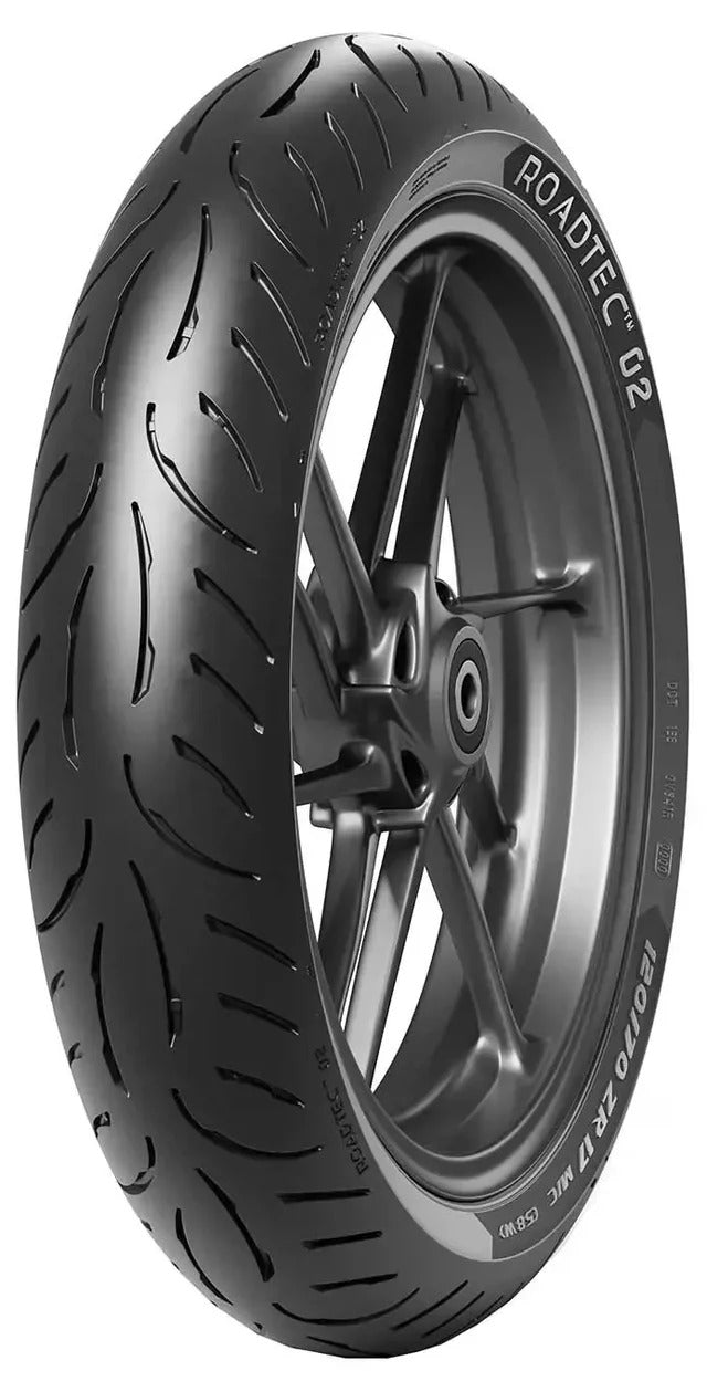 Metzeler Roadtec 02 Front Tyre 120/70 ZR-17 58W Tubeless