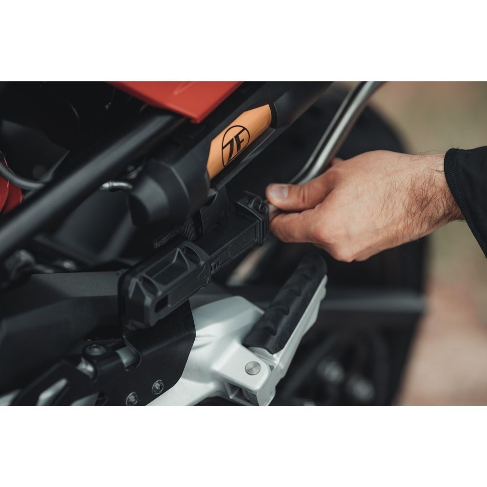 SW-Motech SW-BCHTA0574036200 PRO BLAZE H Black Saddlebag Set for Suzuki GSX 1300 R Hayabusa 20-Up