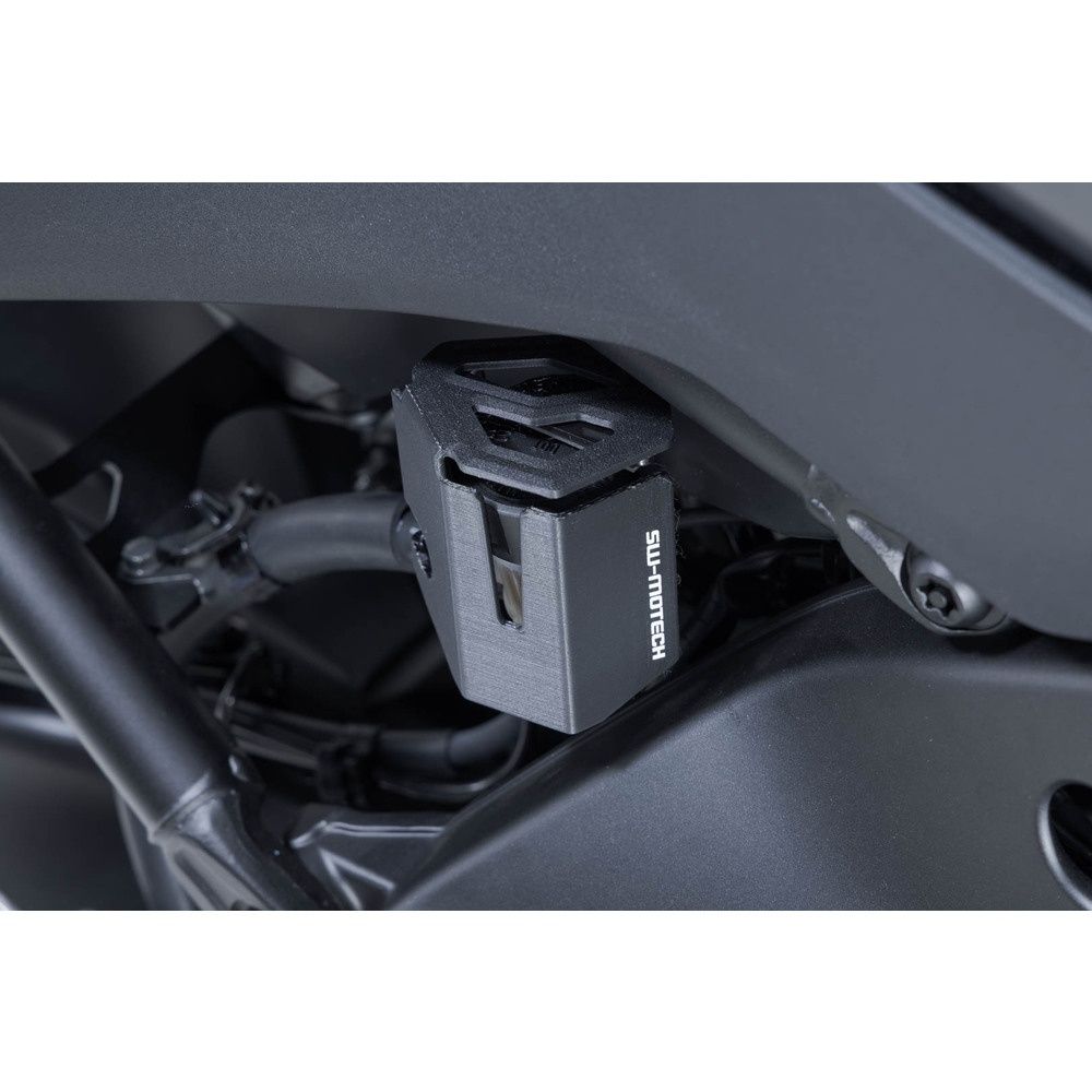 SW-Motech SW-SCT0659710000-B Brake Fluid Reservoir Guard Black for Yamaha Tracer 9/Tracer 9 GT/Tracer 9 GT+ 24-Up