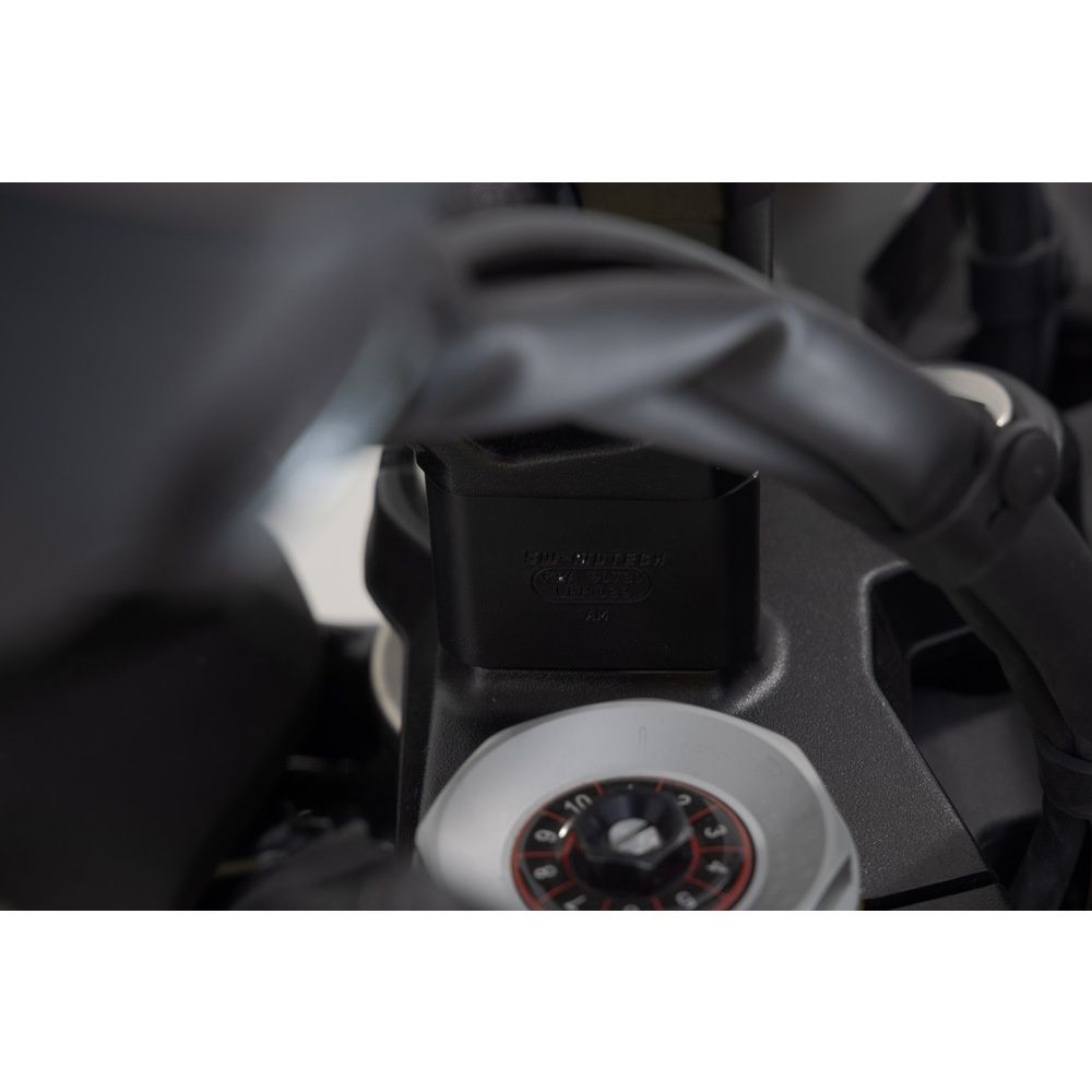 SW-Motech SW-LEH0703913200-B Bar Riser Black 30mm for BMW R 12 G/S 25-Up