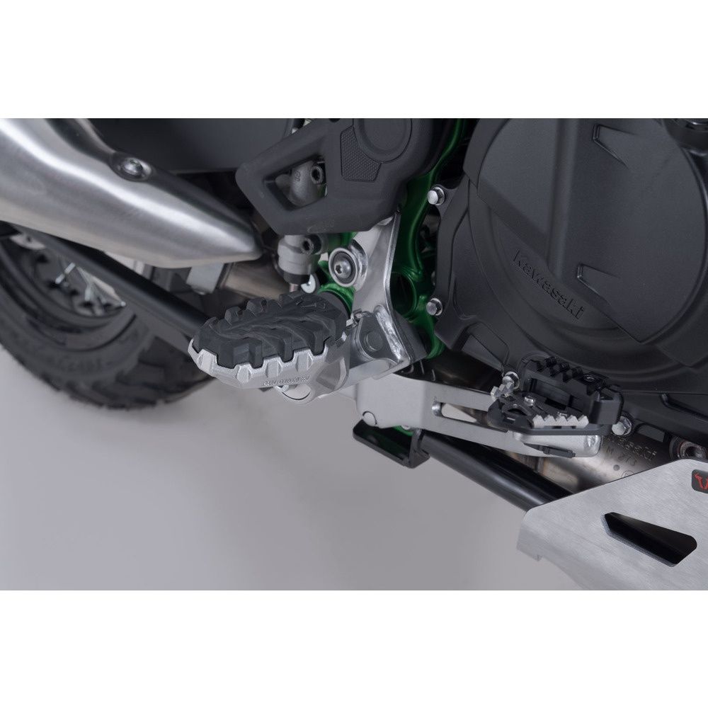 SW-Motech SW-FRS0811210500 EVO Footrest Kit Silver for Kawasaki KLE500/KLE500 SE 26-Up