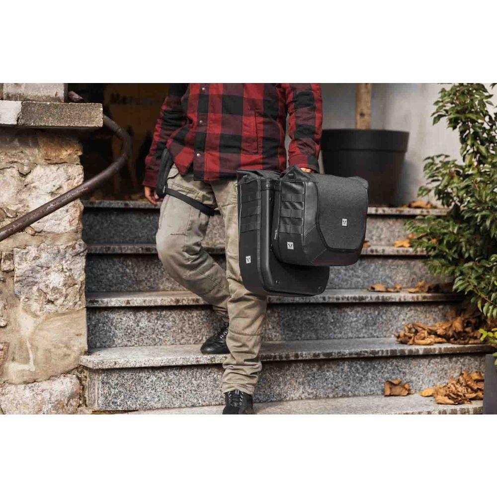 SW-Motech SW-BCHTA0040220000 Legend Gear 16L Black Side Bag for V-LOC