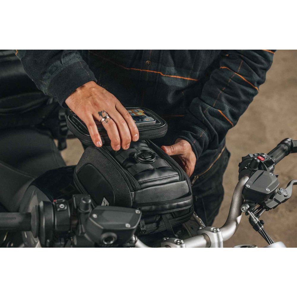 SW-Motech SW-BCTRS0040520000 Legend Gear LA11 MOLLE Smartphone Bag Black